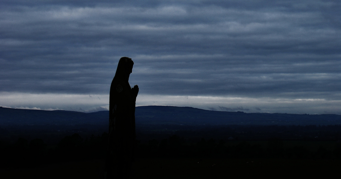 Our Lady in Waiting