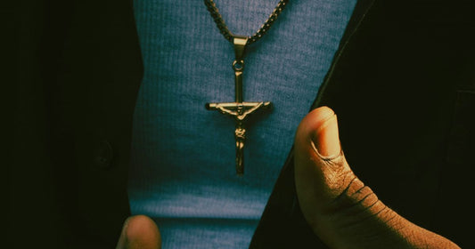 Why Wear a Crucifix?