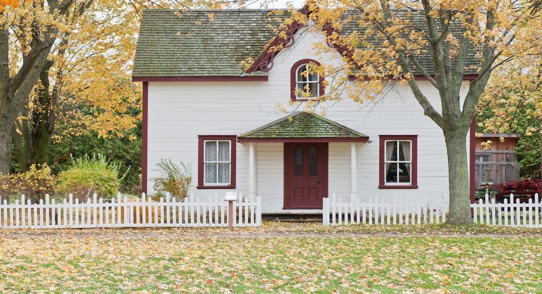 Make Your Home a Holy Place (with Pamela Niles and Haylee Minihan)