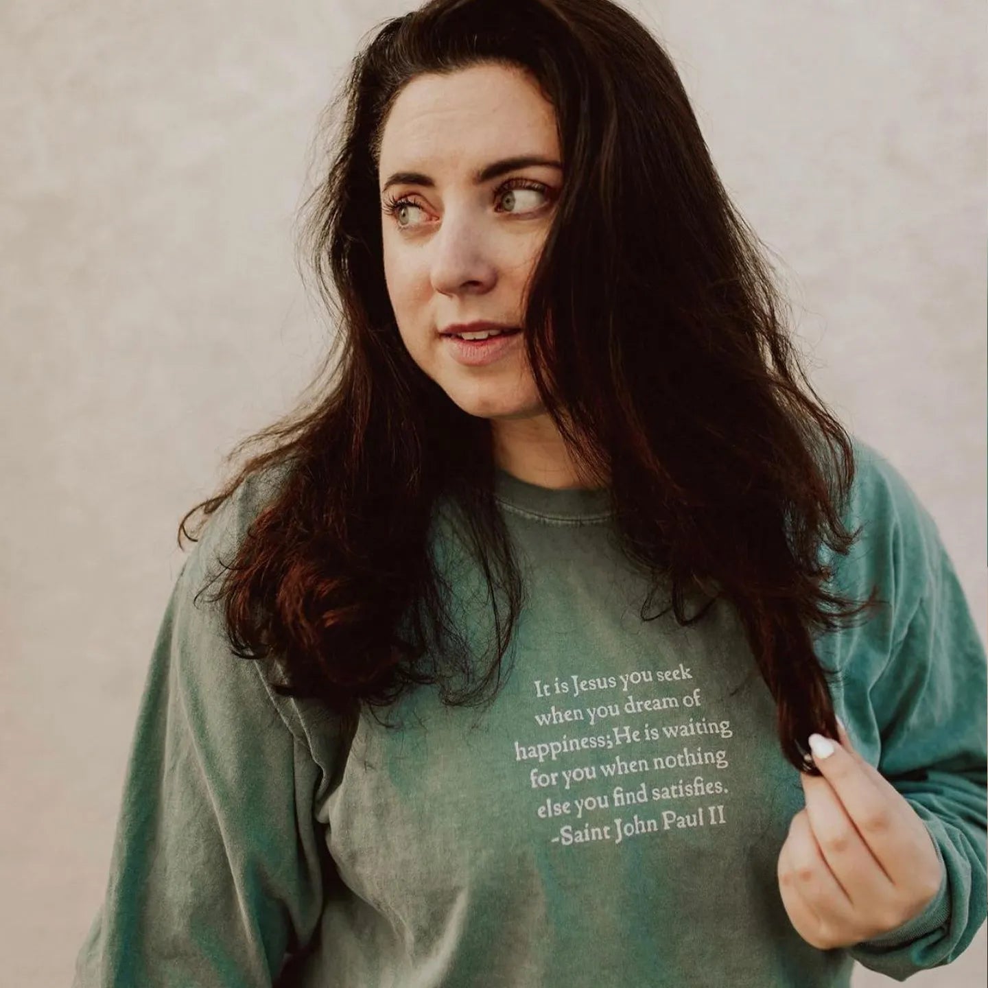 "It is Jesus"/ St. John Paul II Long Sleeve T-Shirt