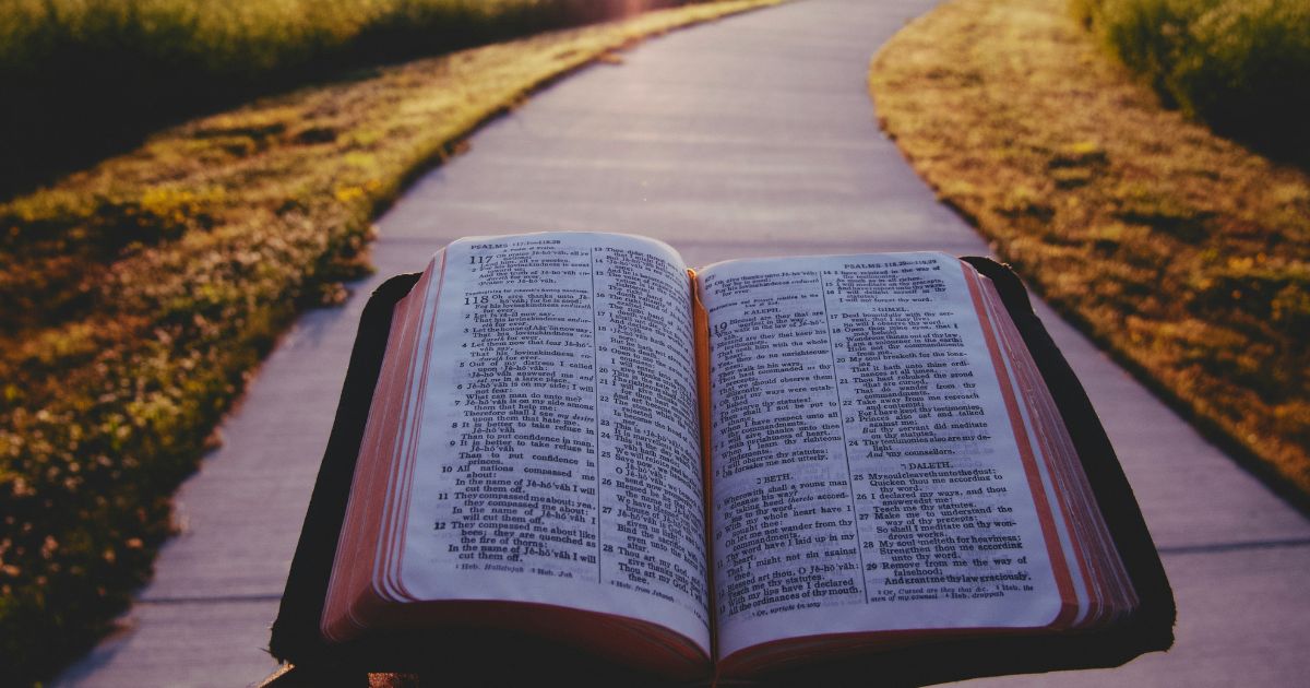 Top 12 Bible Verses for Hope in the New Year