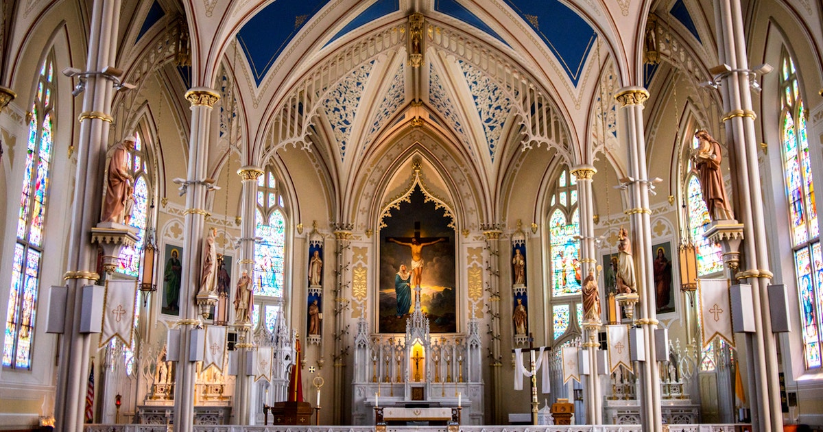 Hebrews: An Inside Look at the Mass