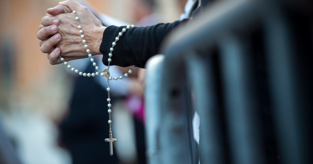 10 Benefits of Praying the Rosary