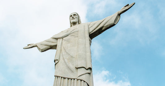 Statue of the resurrected christ
