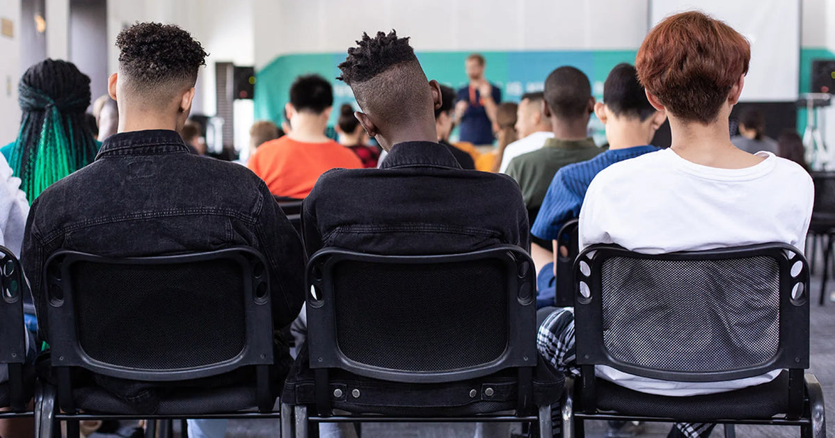 Why Your Youth Group Isn’t Growing (According to Pope Francis)