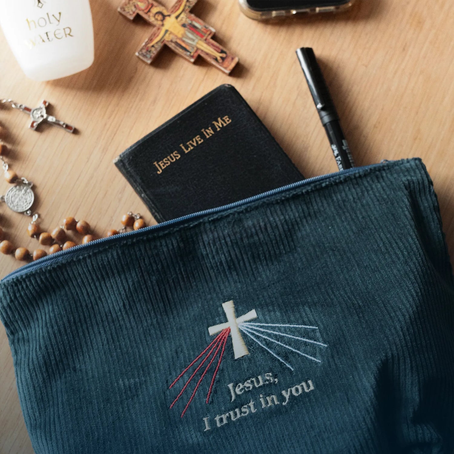 Bags & Totes