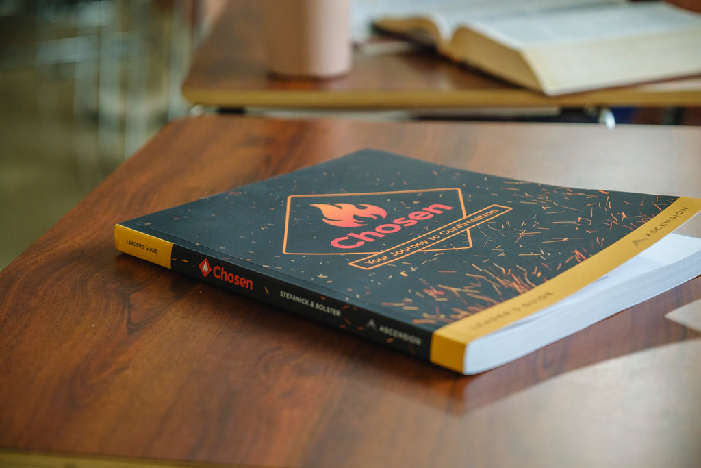 Chosen: Your Journey to Confirmation, Leader's Guide (Spanish)