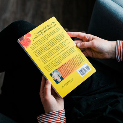 Living the Blessed Life: Seven Keys to Trusting God and Embracing Joy