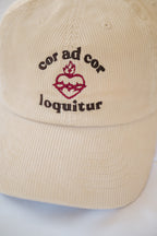 "Cor ad Cor Loquitur" / Sombrero de pana del Sagrado Corazón de Jesús