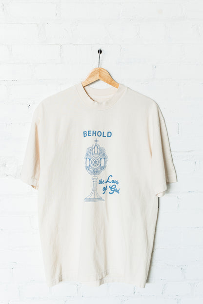 Behold the Lamb of God Unisex Heavy-Weight Shirt