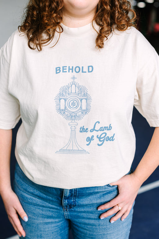 Behold the Lamb of God Unisex Heavy-Weight Shirt