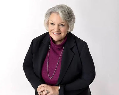
Elizabeth Scalia