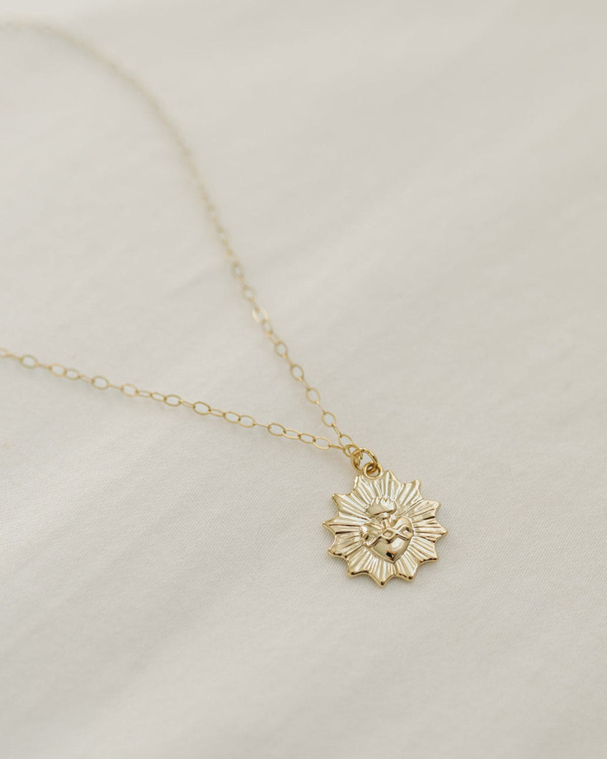 Dainty Sacred Heart Necklace