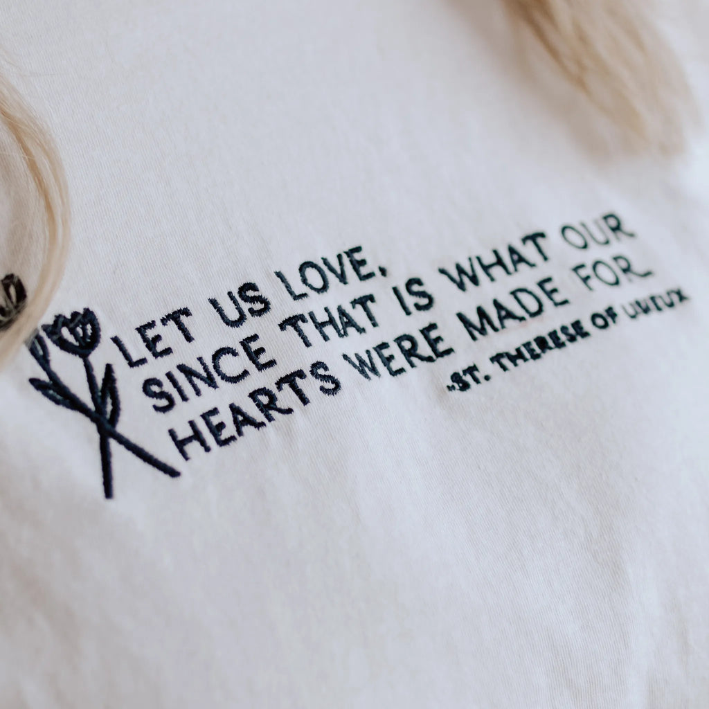 Camiseta "Amemos" / Santa Teresa de Lisieux
